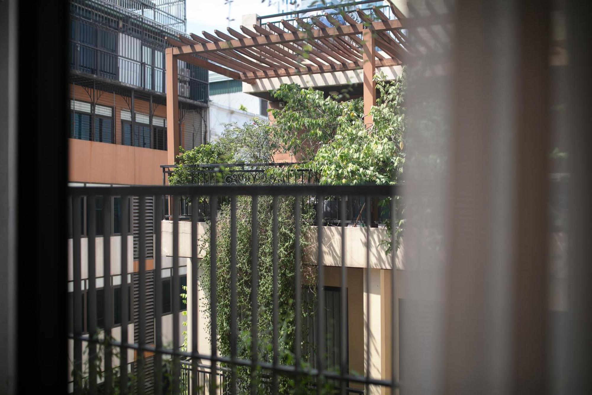 Hb Serviced Apartment - Lac Long Quan Ανόι Εξωτερικό φωτογραφία