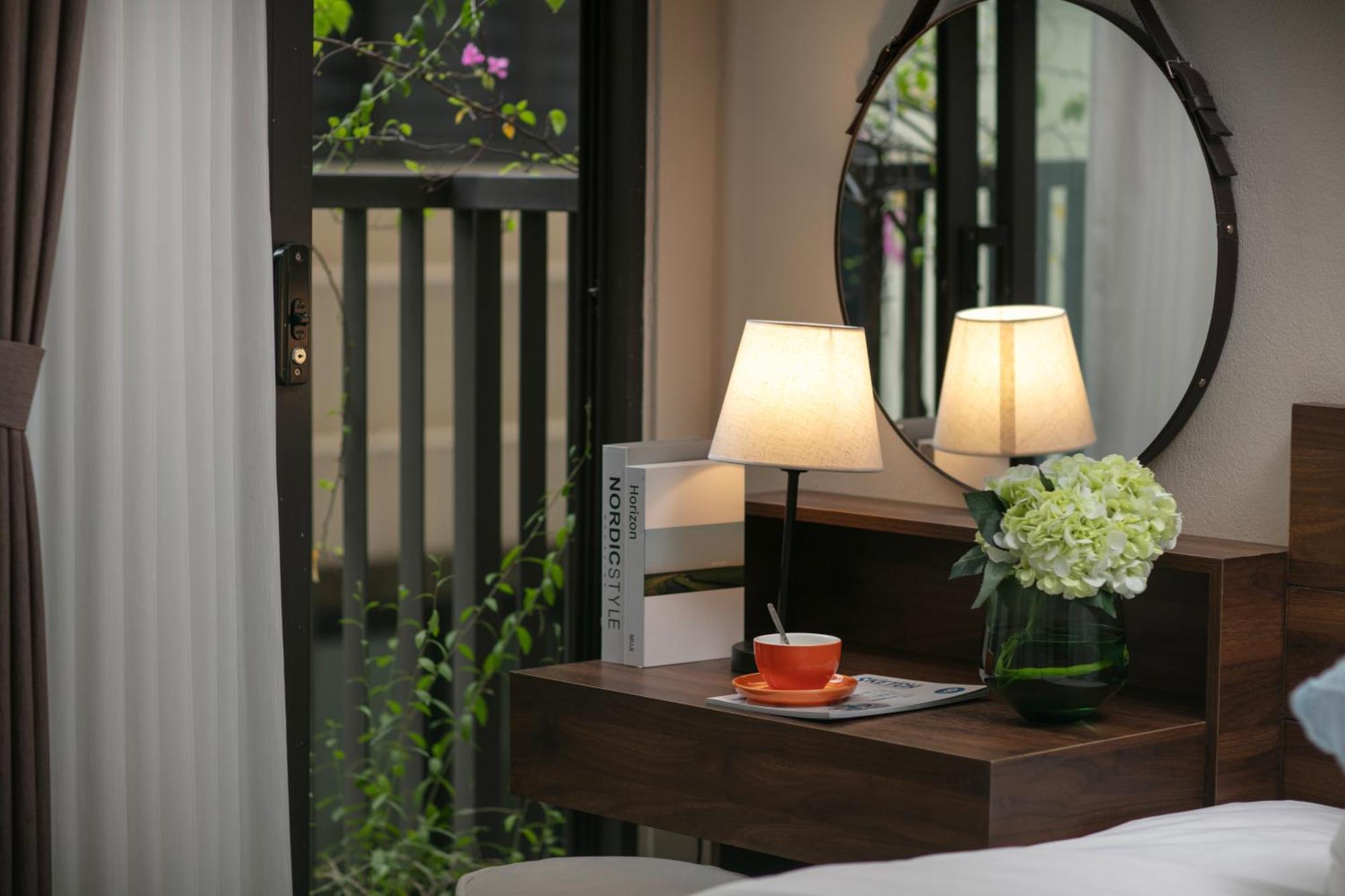 Hb Serviced Apartment - Lac Long Quan Ανόι Εξωτερικό φωτογραφία